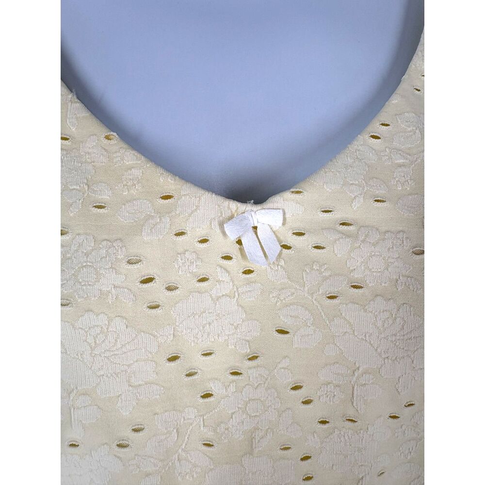 Offline by aerie Cream Eyelet Lace Crop Top - Picture 4 of 7